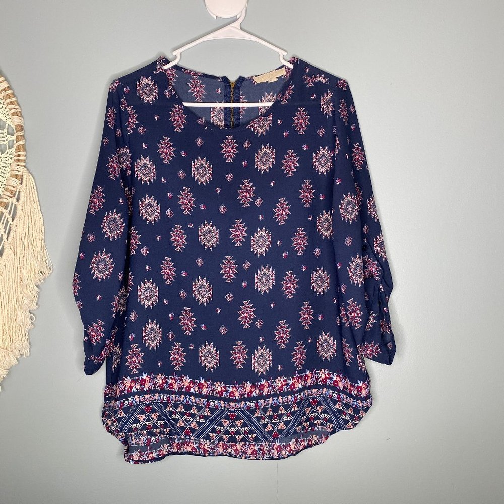 Pink Rose Aztec Top Size M